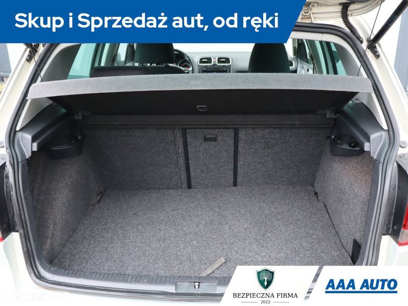 Volkswagen Golf - 15