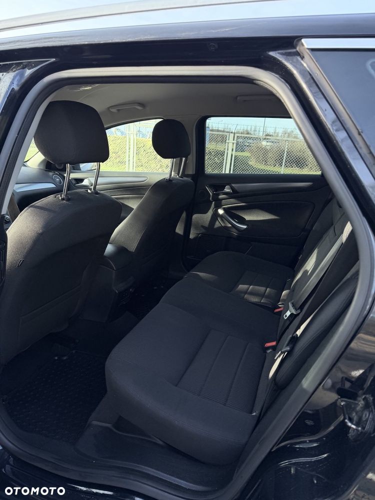 Ford Mondeo - 7
