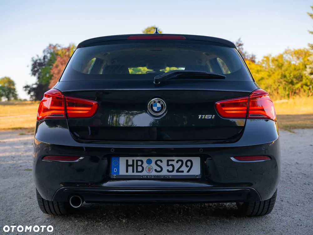 BMW Seria 1 116i Sport Line - 12