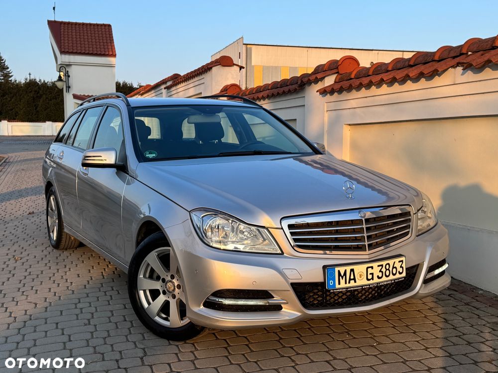 Mercedes-Benz Klasa C - 2