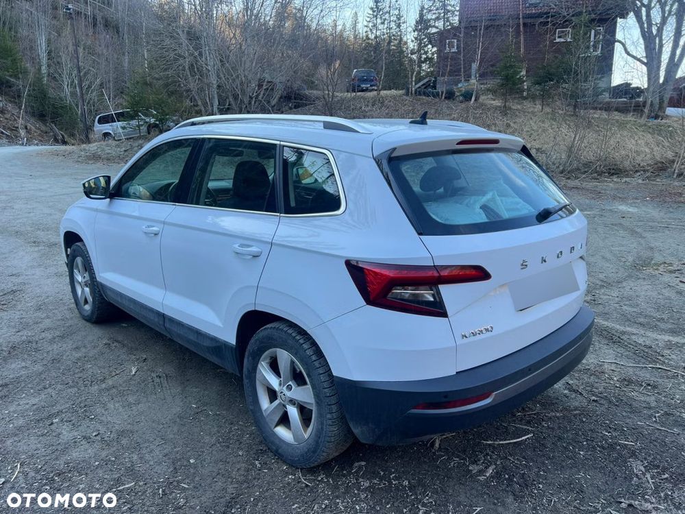 Skoda Karoq 2.0 TDI SCR 4x4 DSG Style - 6