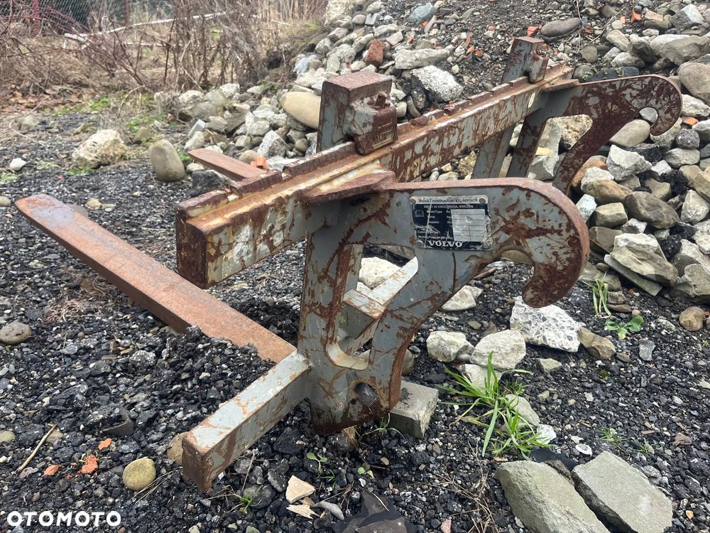 Volvo L25-F, L25F, L25, 2013r. 3999mtg-ładowarka kołowa łyżka szczękowa  i widły. - 19