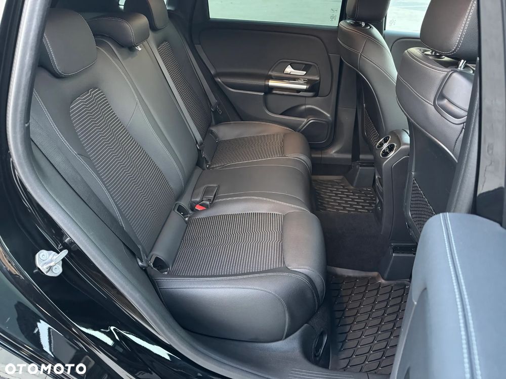 Mercedes-Benz Klasa B 250 e 8G-DCT Progressive Advanced - 12