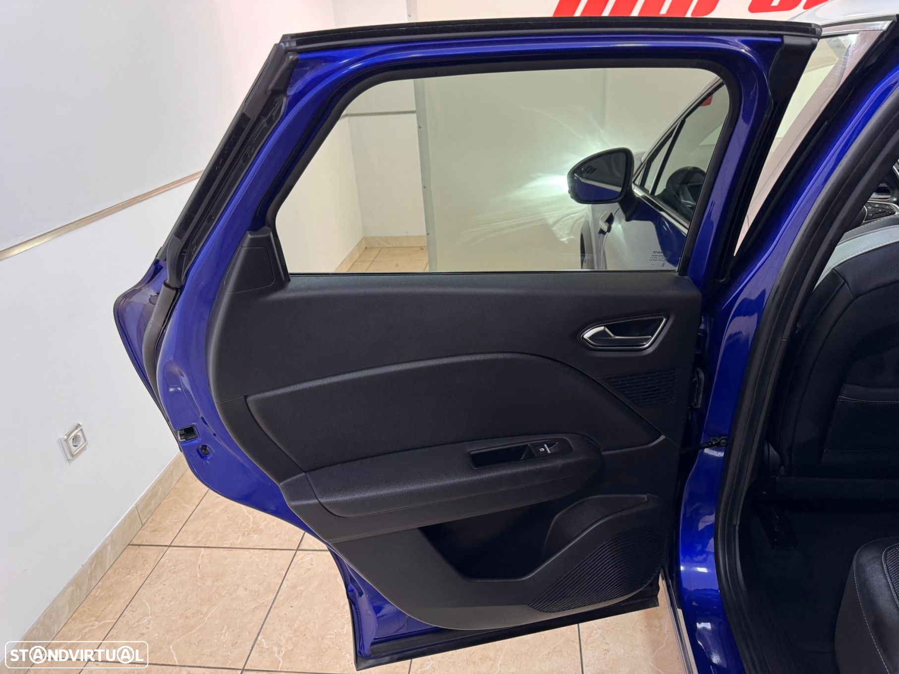 Renault Captur 1.0 TCe Exclusive - 36