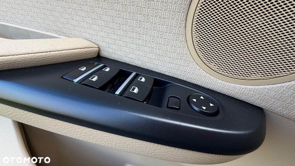 BMW X3 xDrive20d - 25