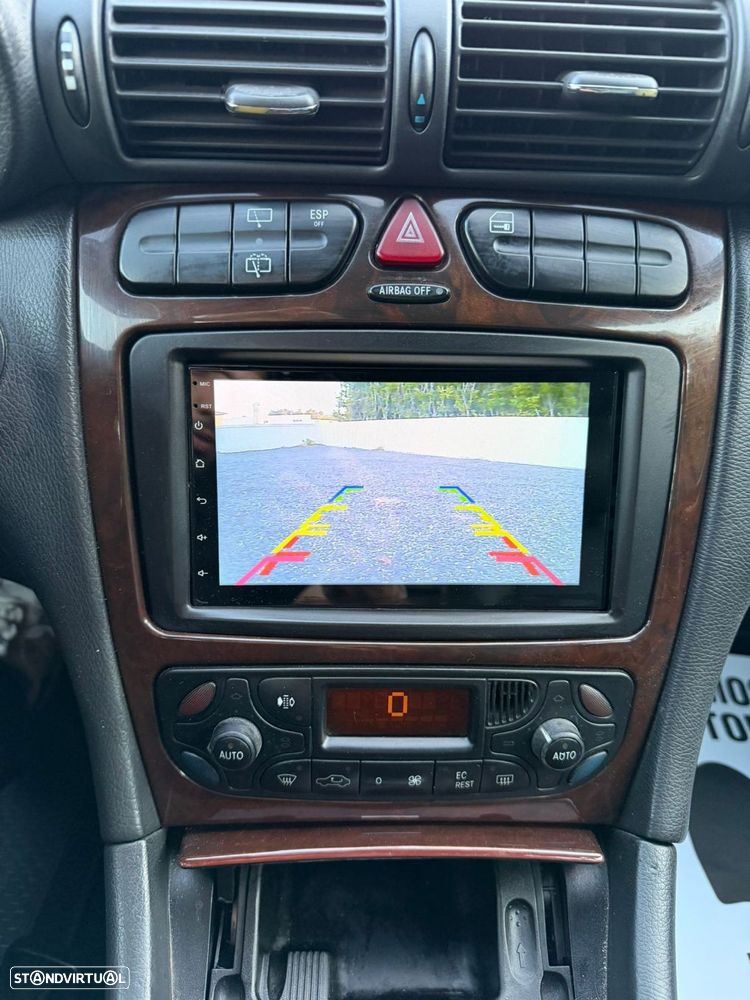 Mercedes-Benz C 270 CDi Avantgarde Aut. - 26