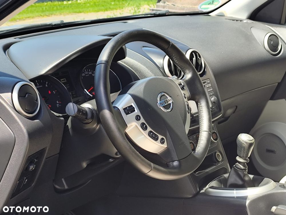 Nissan Qashqai 2.0 dCi 4x4 Tekna - 10