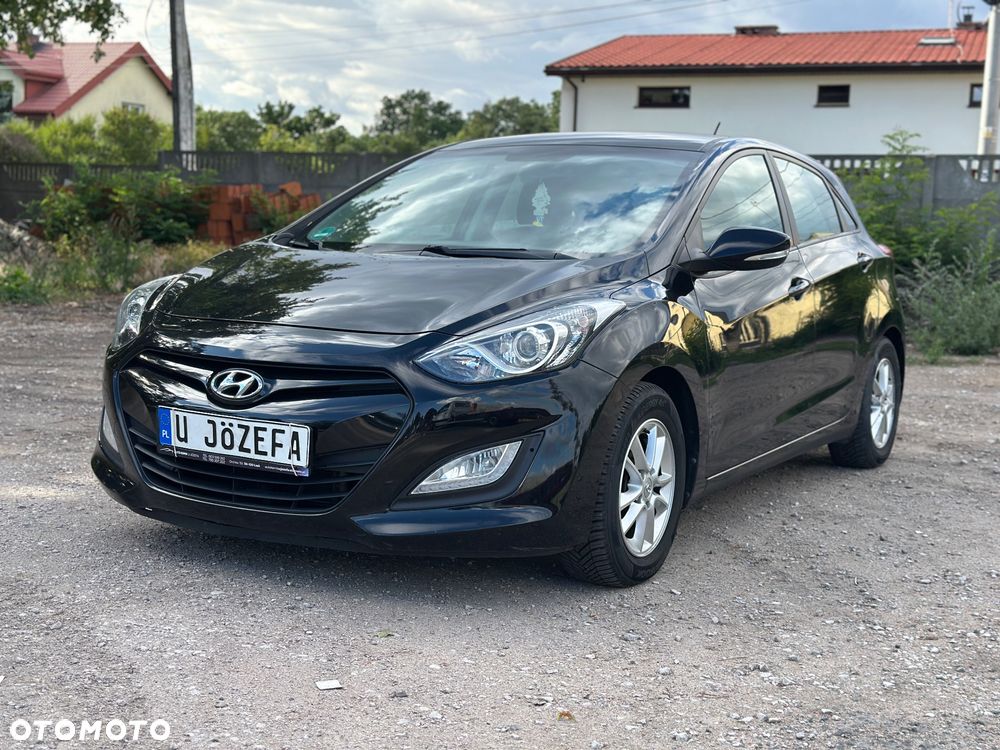 Hyundai i30 1.6 CRDI Trend - 1