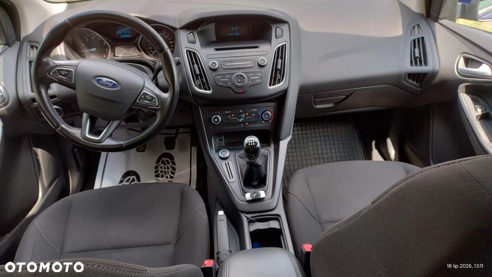 Ford Focus 1.6 SYNC Edition - 10