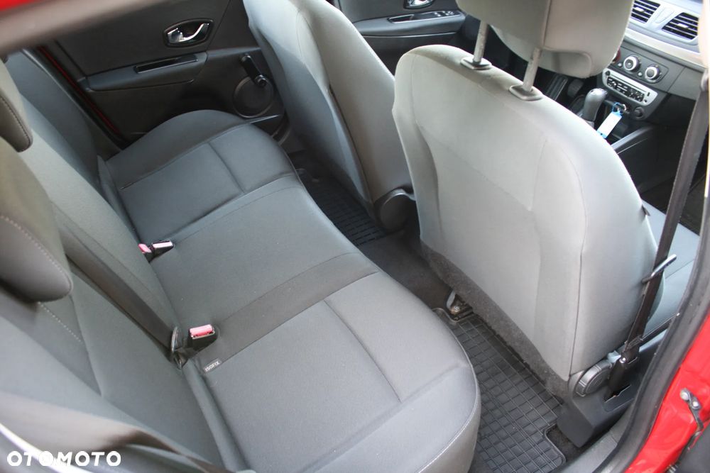 Renault Megane - 18