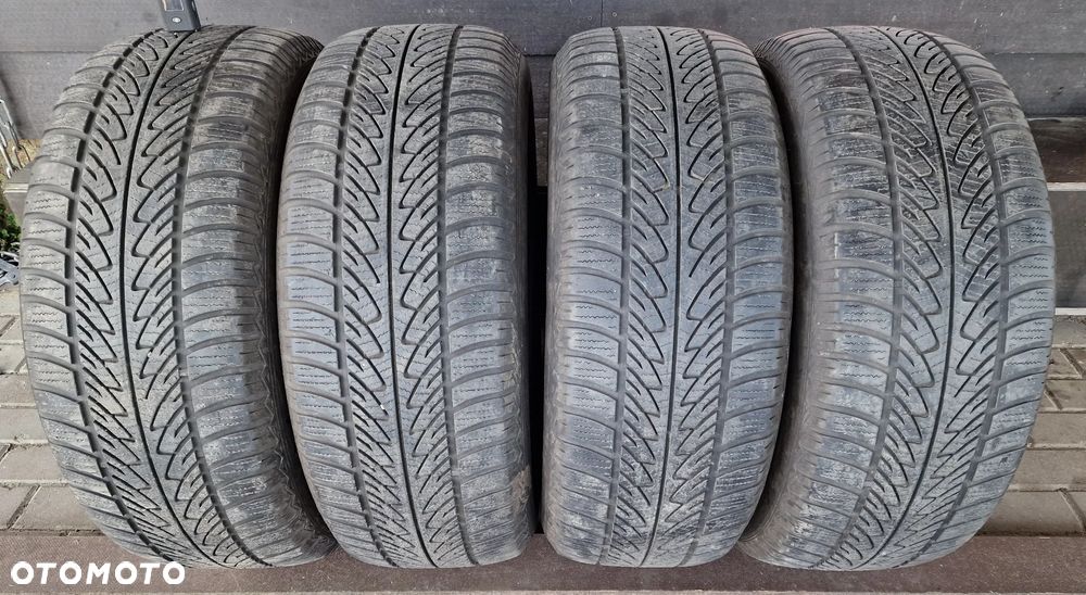 OPONY ZIMA GOODYEAR ULTRAGRIP 8 255/60 R18 18" - 3