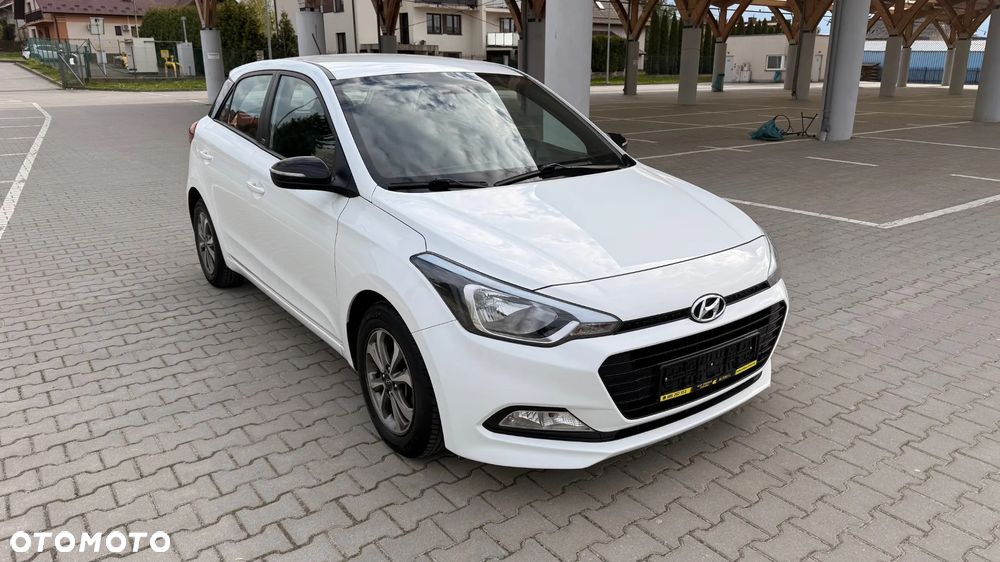 Hyundai i20 1.1 CRDi Fresh - 1