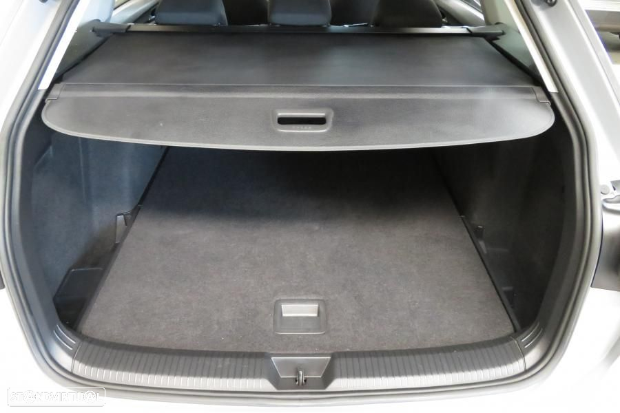 VW Golf Variant 2.0 TDi Life - 34