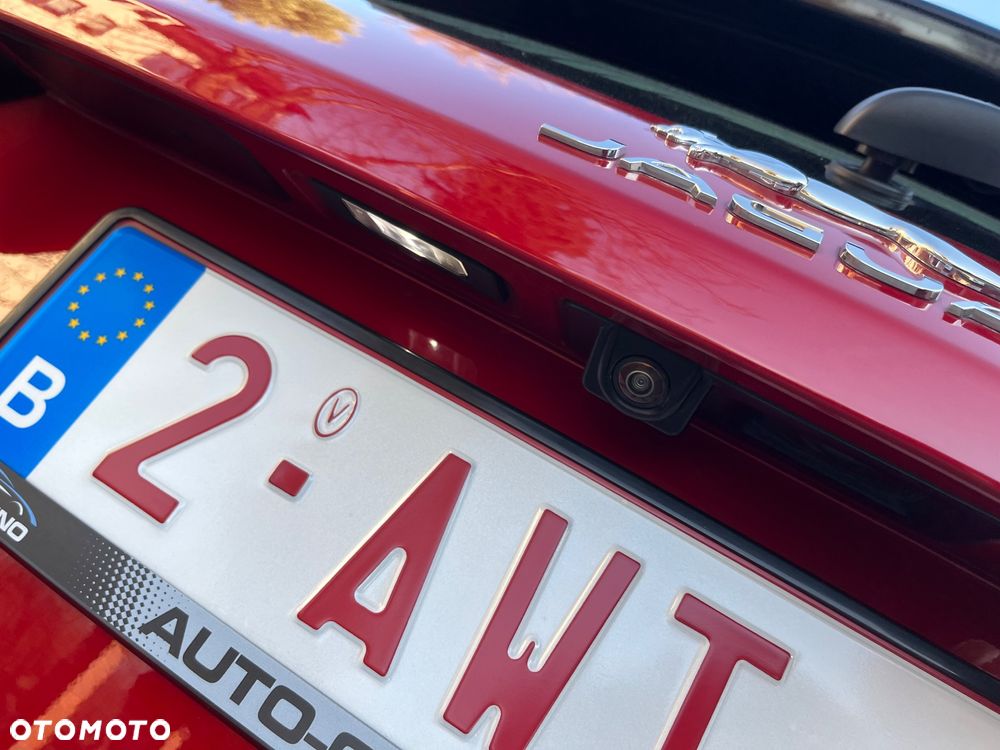 Jaguar E-Pace 2.0 i4D AWD R-Dynamic - 15