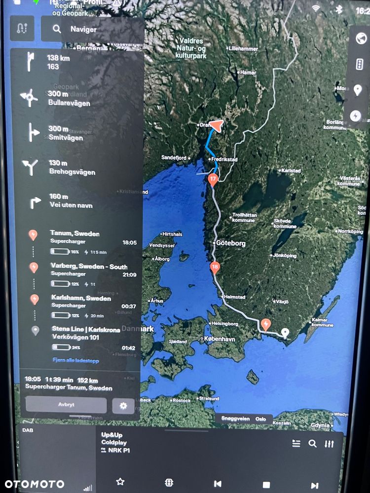 Tesla Model S - 9