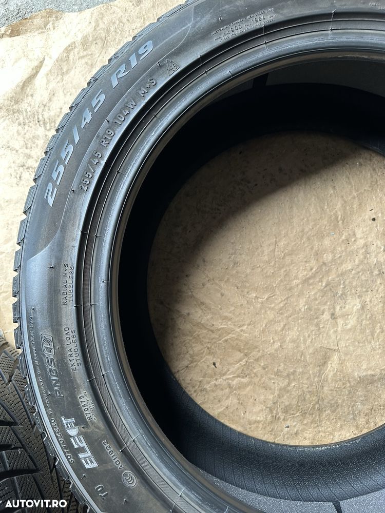 255/45 R19 Pirelli Sottozero 3 Elect PNCS DOT 24-23-22 - 6
