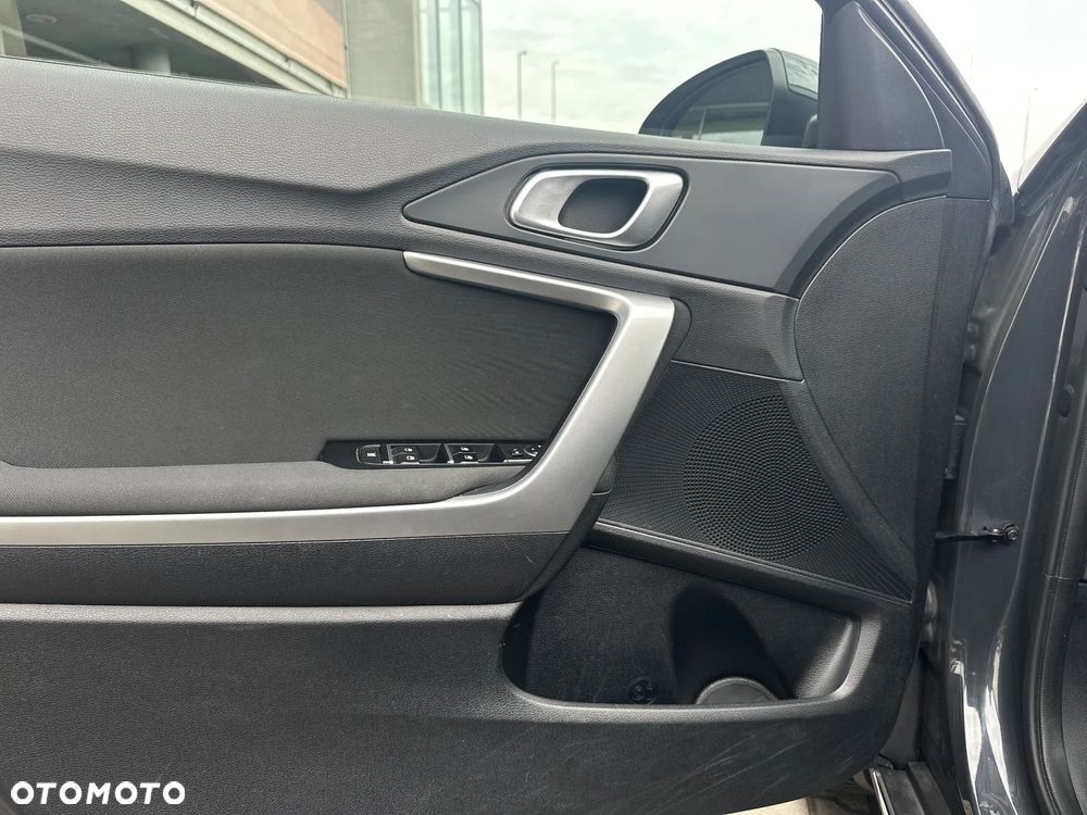 Kia XCeed 1.5 T-GDI M DCT - 10