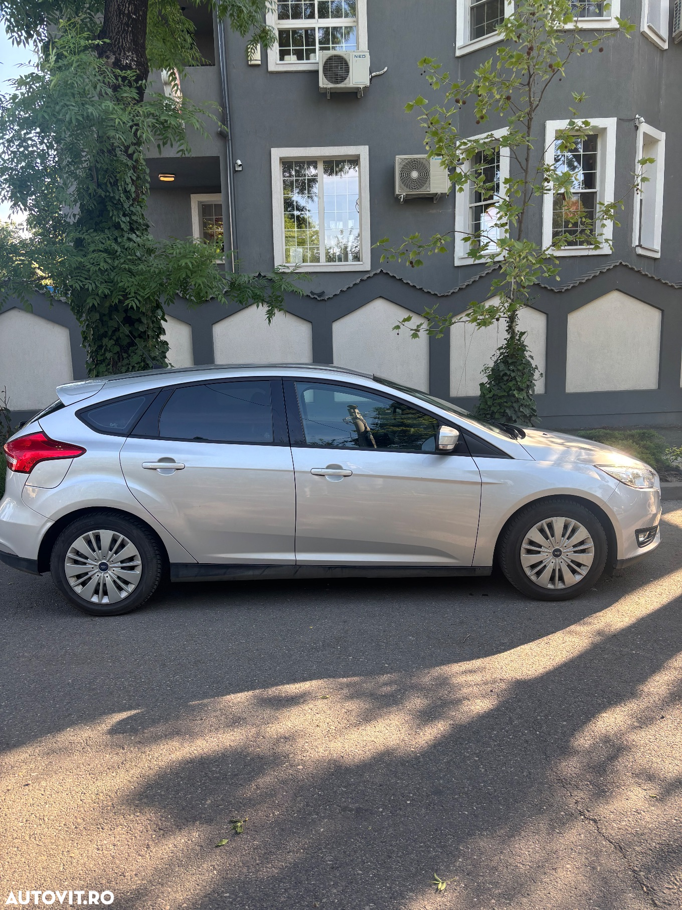 Ford Focus 1.0 EcoBoost Start Stop Titanium - 4