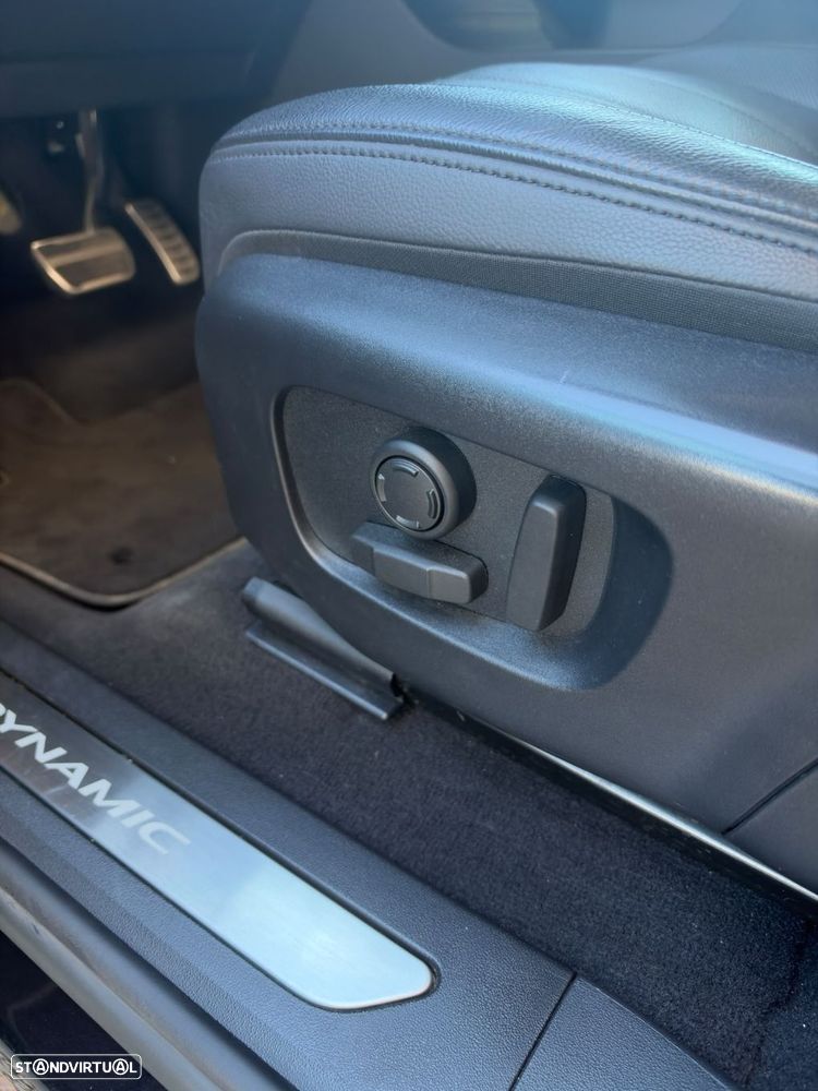 Land Rover Range Rover Evoque - 15