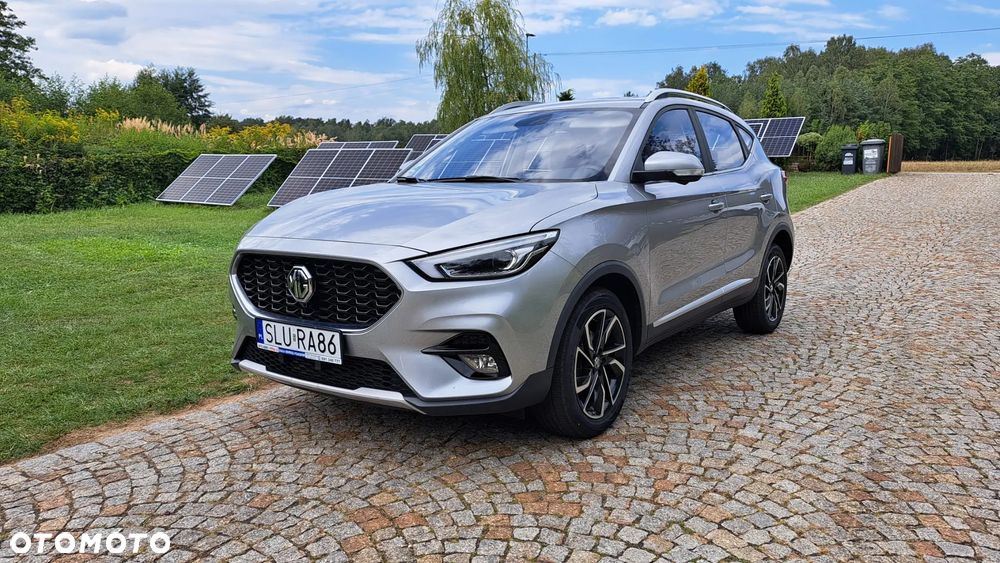 MG ZS - 1