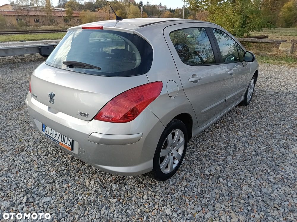 Peugeot 308 - 5