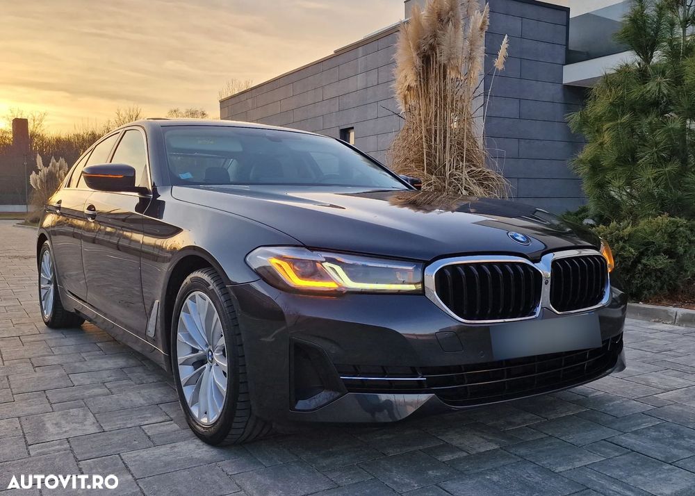 BMW Seria 5 520d xDrive AT MHEV - 11