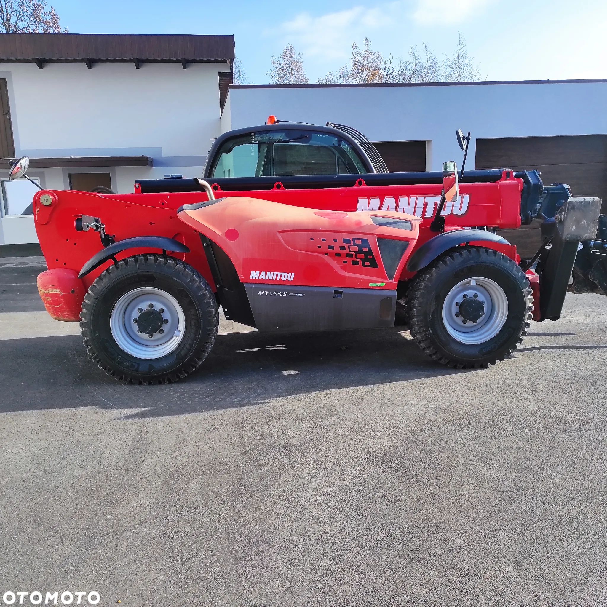 Manitou 1440 - 1