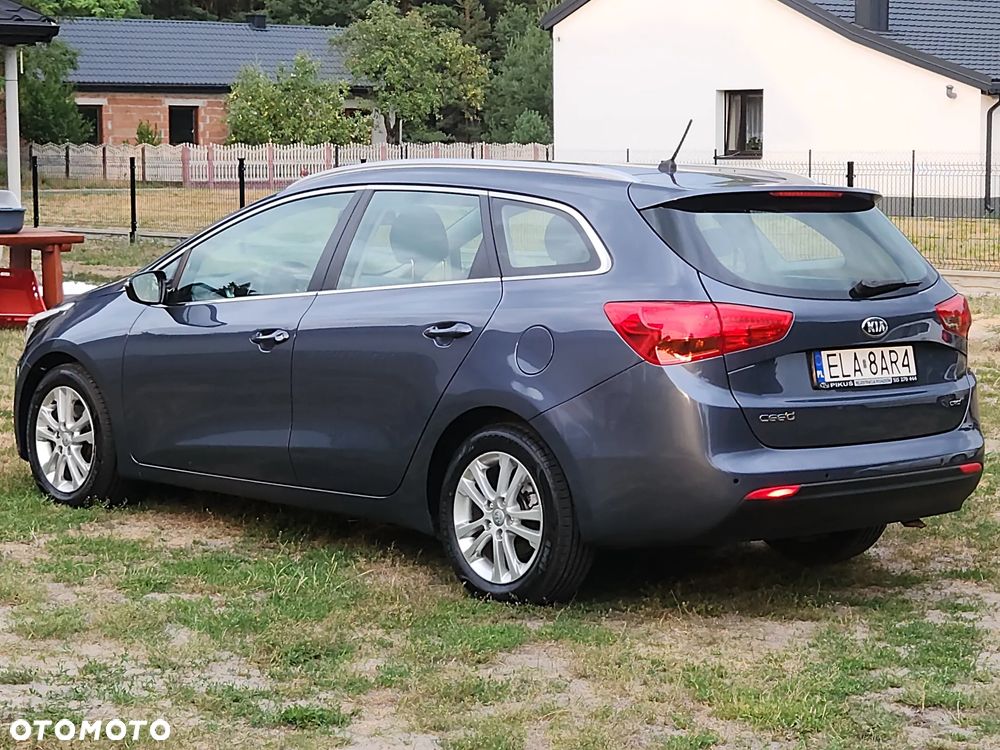 Kia Ceed 1.6 CRDi 128 Vision - 18
