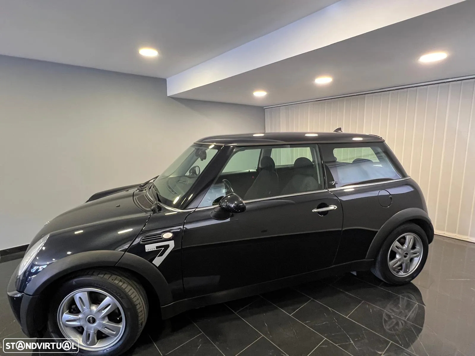 MINI 3 Portas One 1.6 - 20