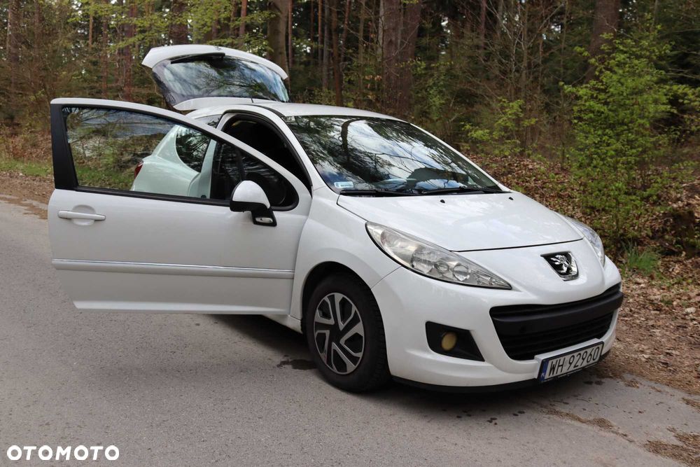 Peugeot 207 - 4