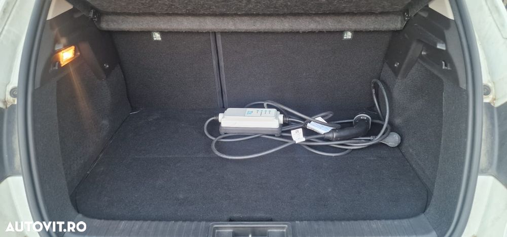 Renault Captur ver-tce-160-edc-gpf-intens - 21