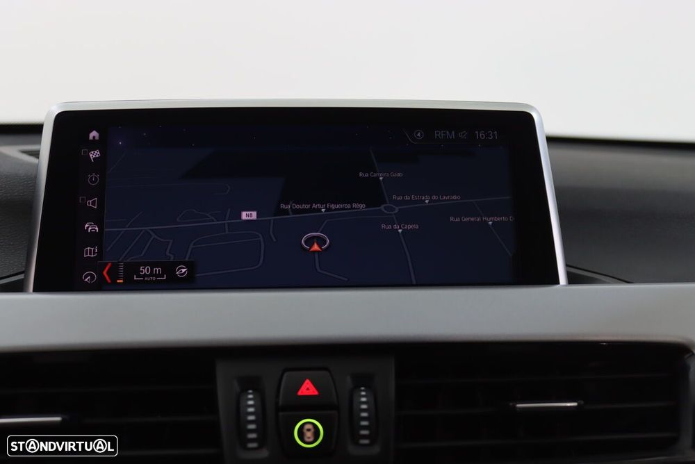BMW X1 25 e xDrive xLine - 28