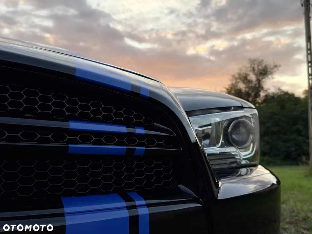 Dodge Charger - 11