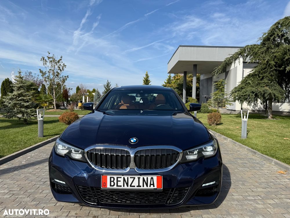 BMW Seria 3 330i AT - 5