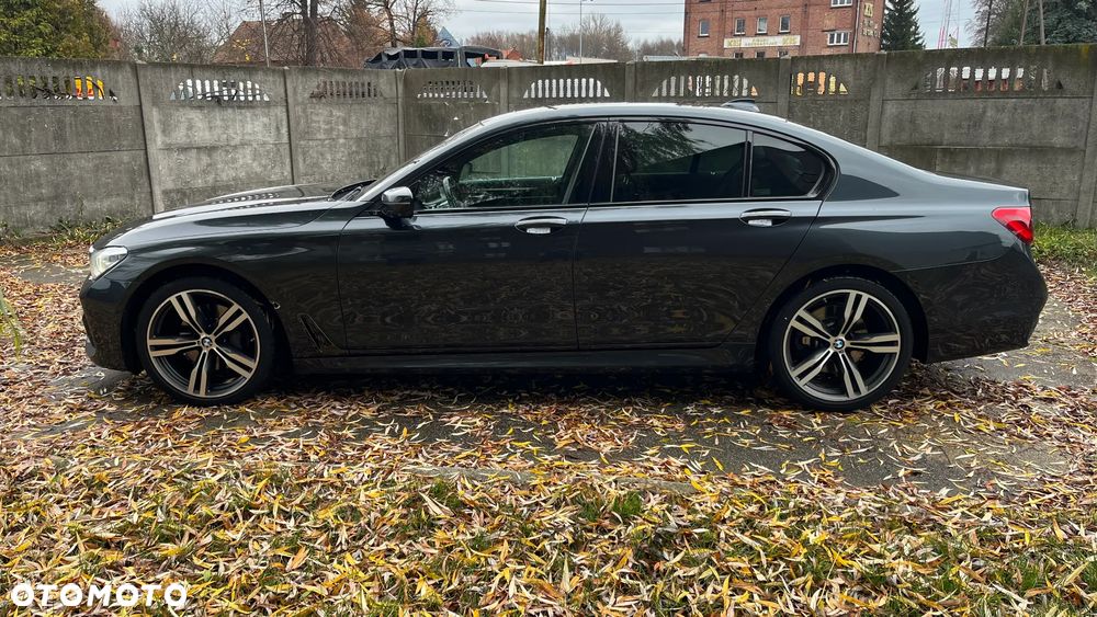 BMW Seria 7 740d xDrive - 2