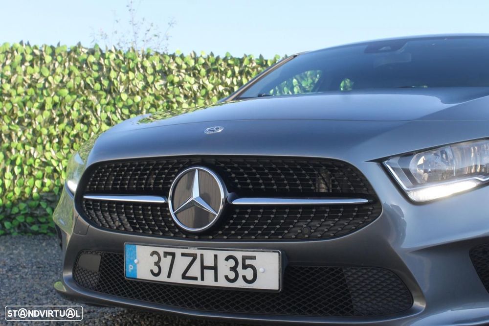 Mercedes-Benz A 180 Limousine d Style Aut. - 41