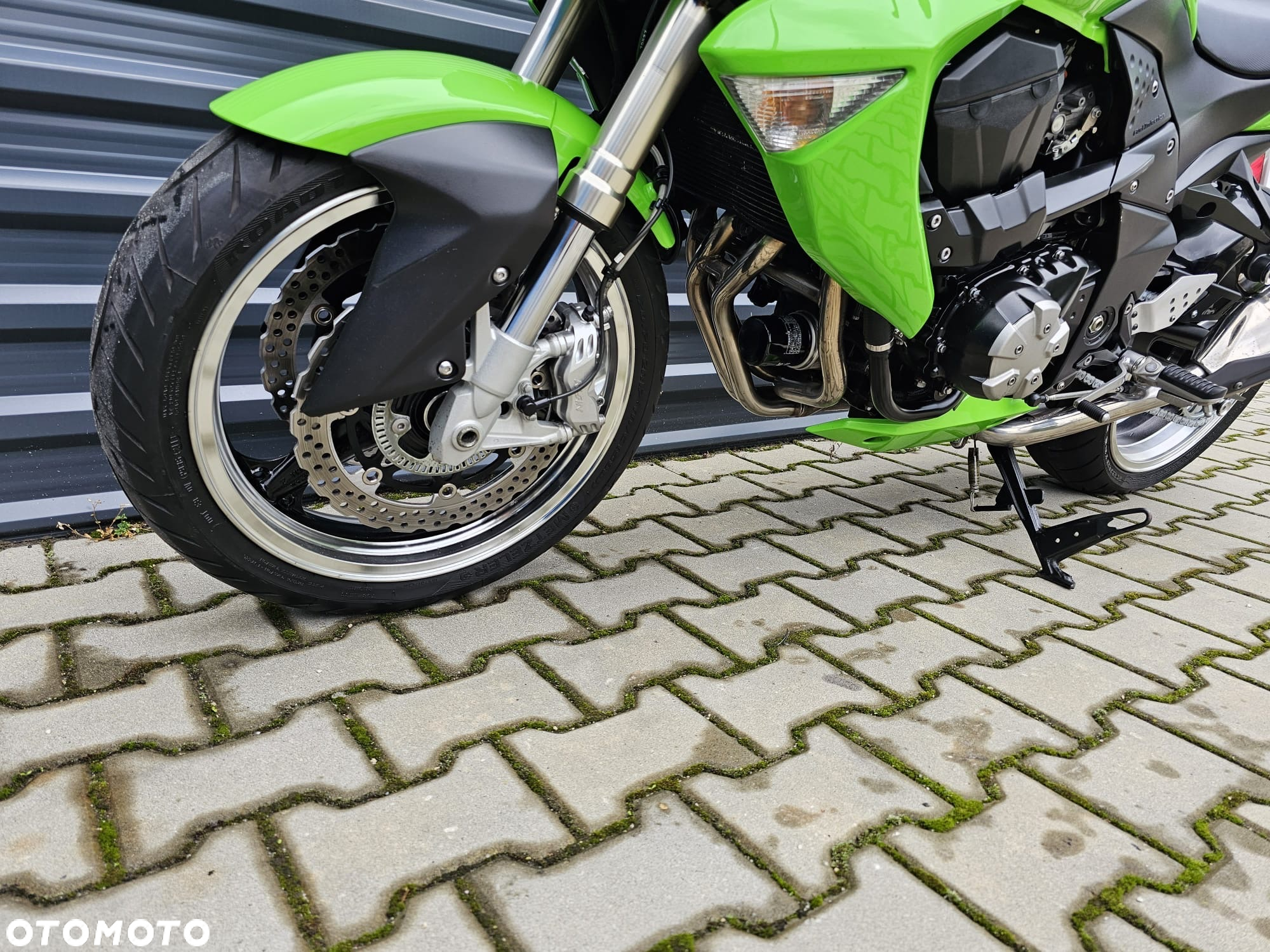 Kawasaki Z - 17