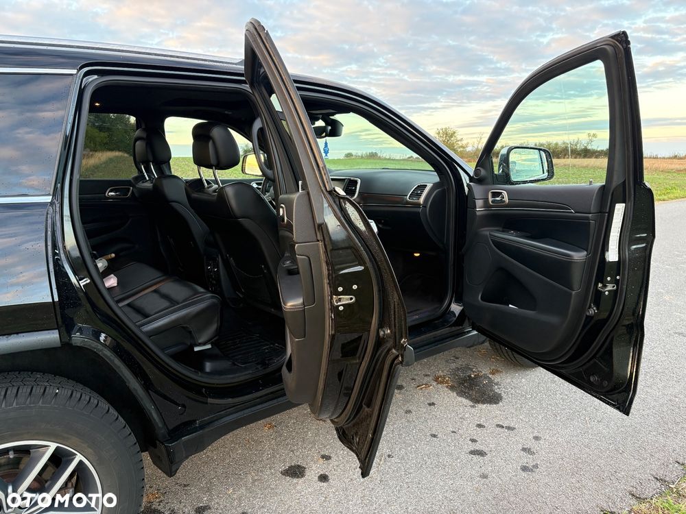 Jeep Grand Cherokee - 4