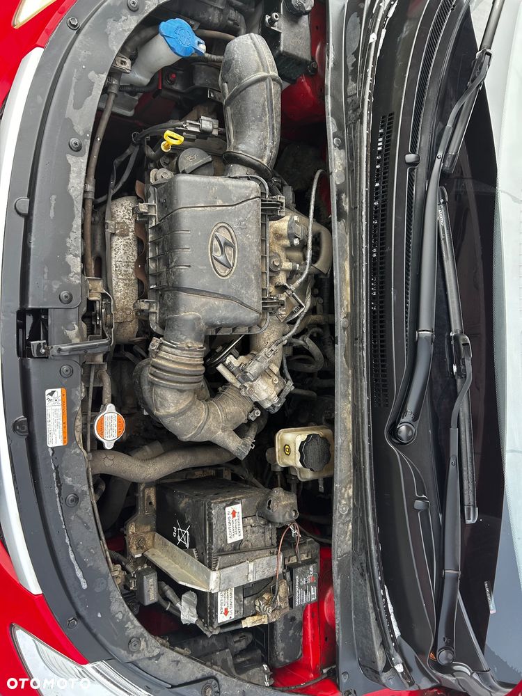 Hyundai i10 - 12
