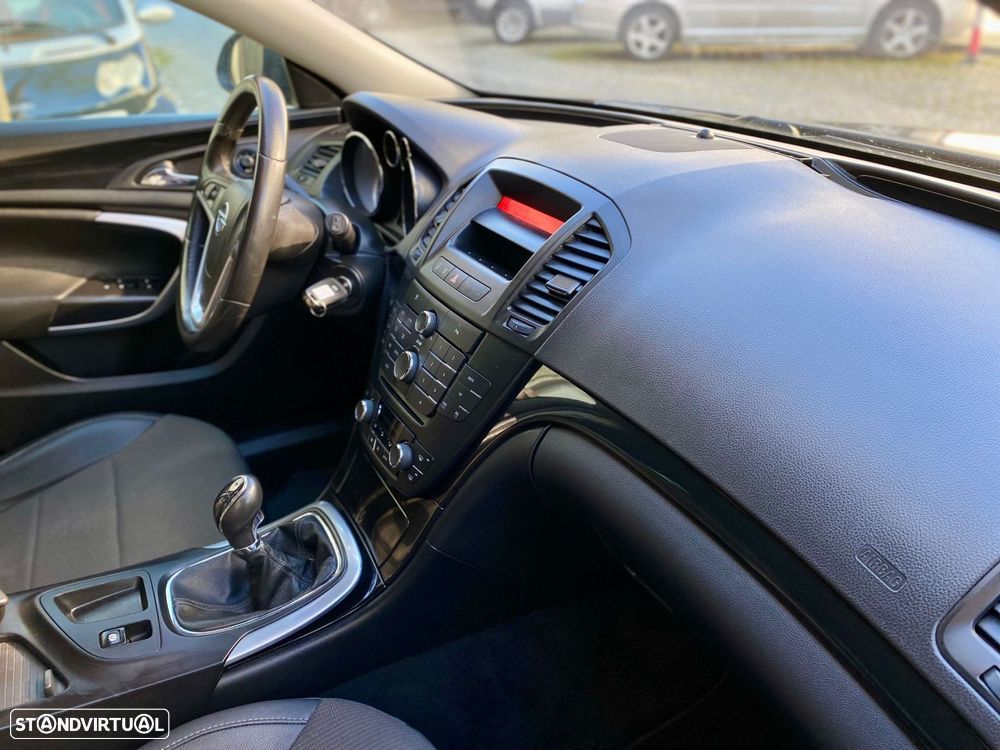 Opel Insignia Sports Tourer 2.0 CDTi Cosmo - 26