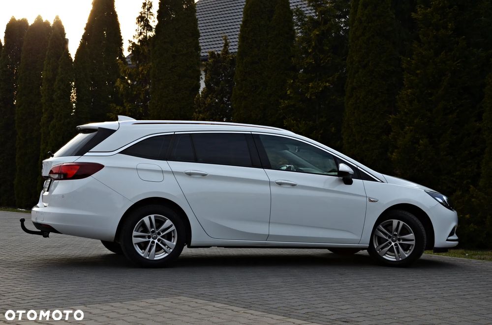 Opel Astra 1.6 D (CDTI) Automatik Dynamic - 25
