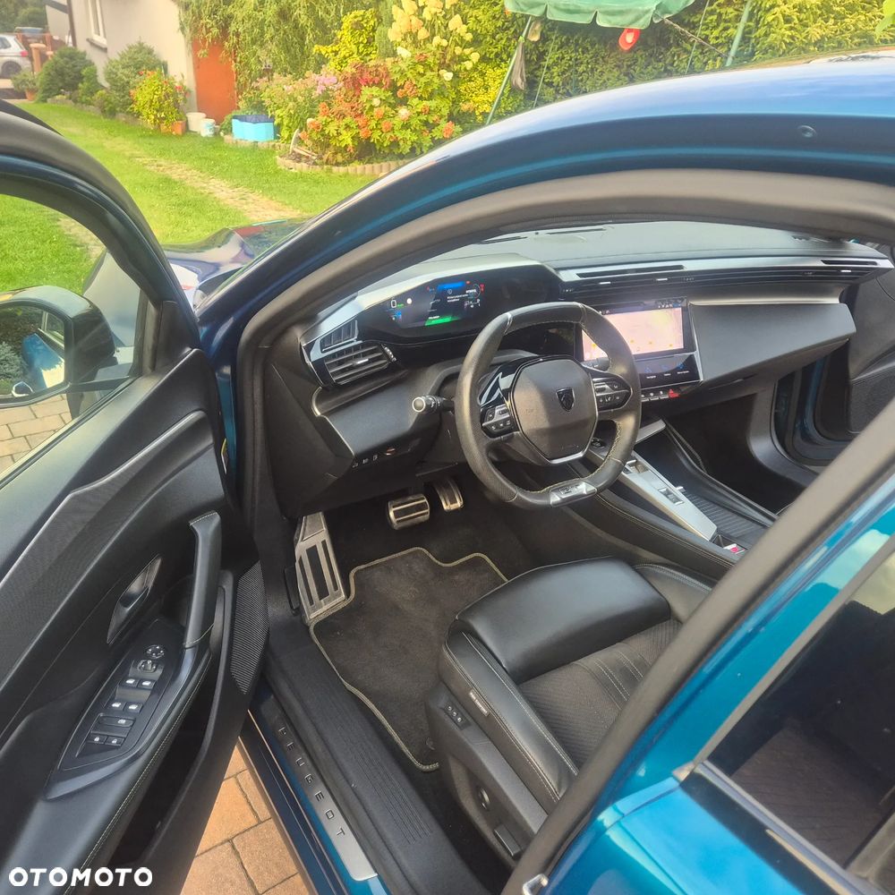 Peugeot 408 180 e-EAT8 GT - 15