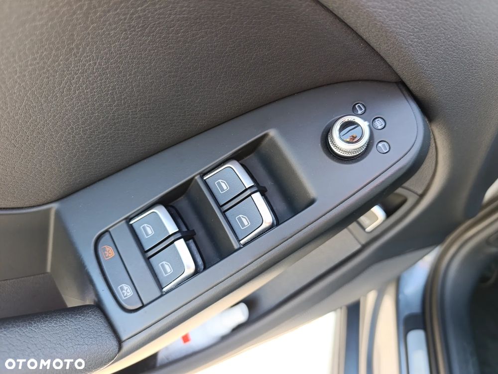 Audi A4 Allroad - 12