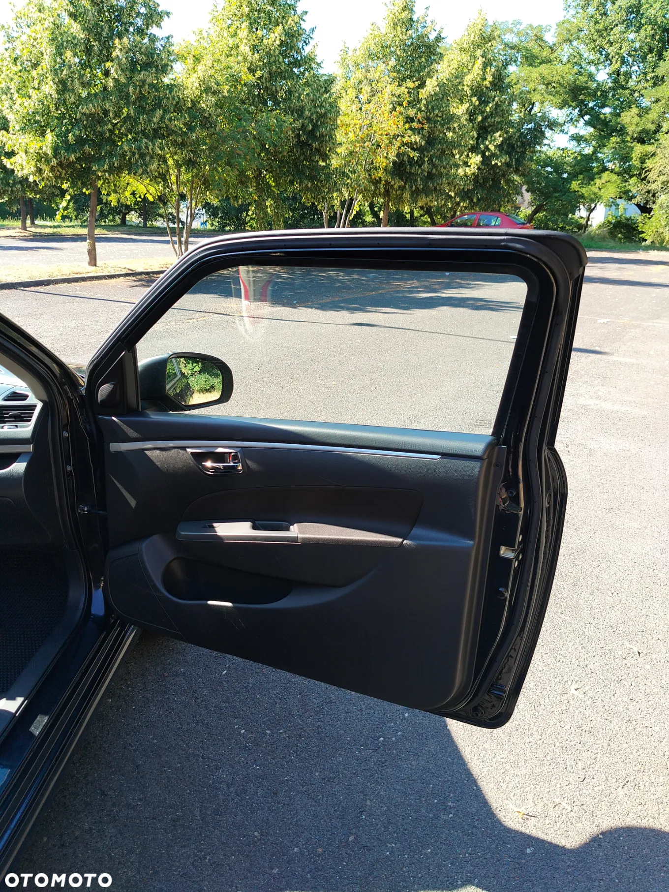 Suzuki Swift 1.6 Sport - 12