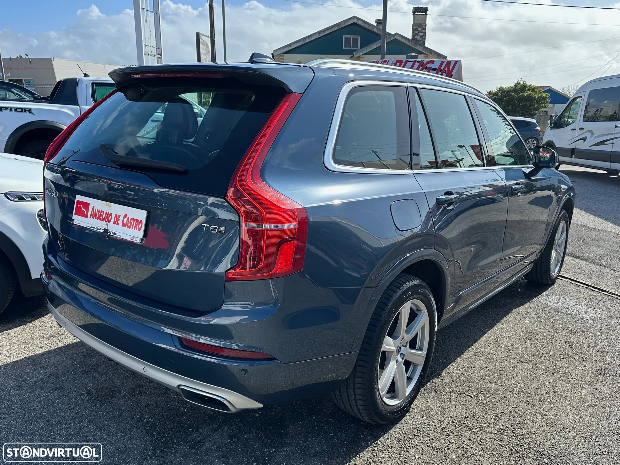 Volvo XC 90 2.0 T8 PHEV Momentum Plus AWD - 13