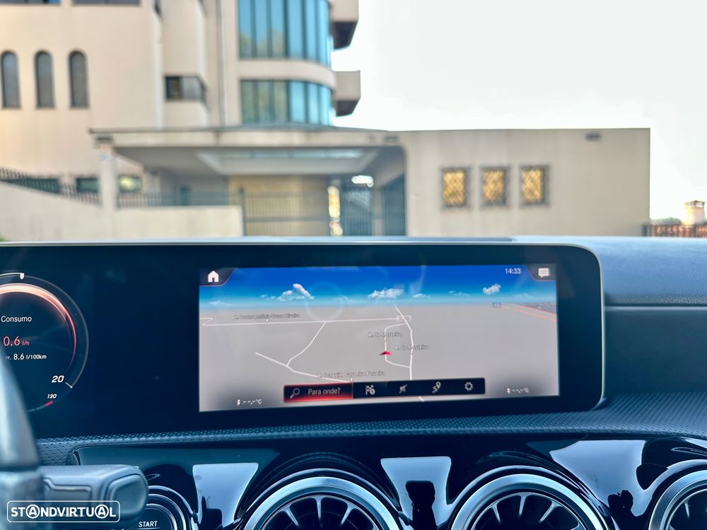 Mercedes-Benz A 180 Limousine d 7G-DCT AMG Line - 43