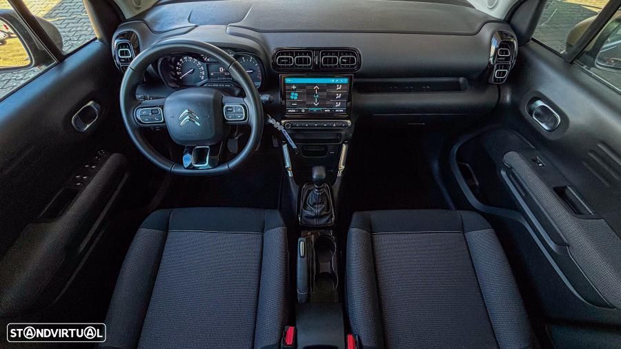 Citroën C3 1.2 PureTech Shine - 22