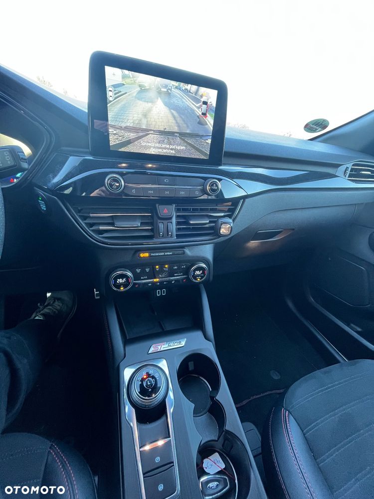 Ford Kuga 2.5 Duratec FHEV 4x4 ST-LINE - 6
