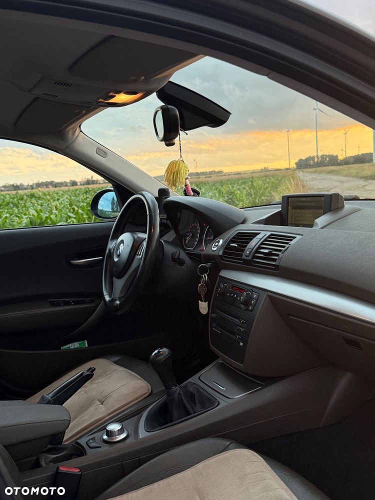 BMW Seria 1 116i - 12