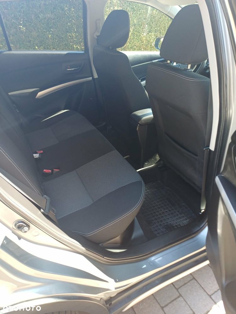 Suzuki SX4 1.6 Premium - 8